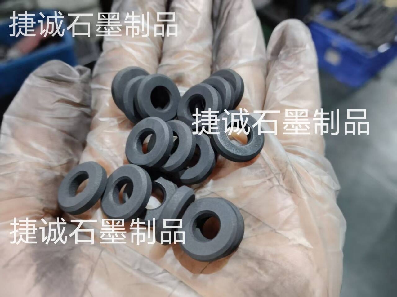 螺旋石墨軸承，浸漬石墨軸承，耐磨石墨軸套，石墨軸承軸套，石墨軸承套，石墨軸套，浸漬石墨軸承加工，石墨軸承加工，石墨軸承生產(chǎn)廠(chǎng)家