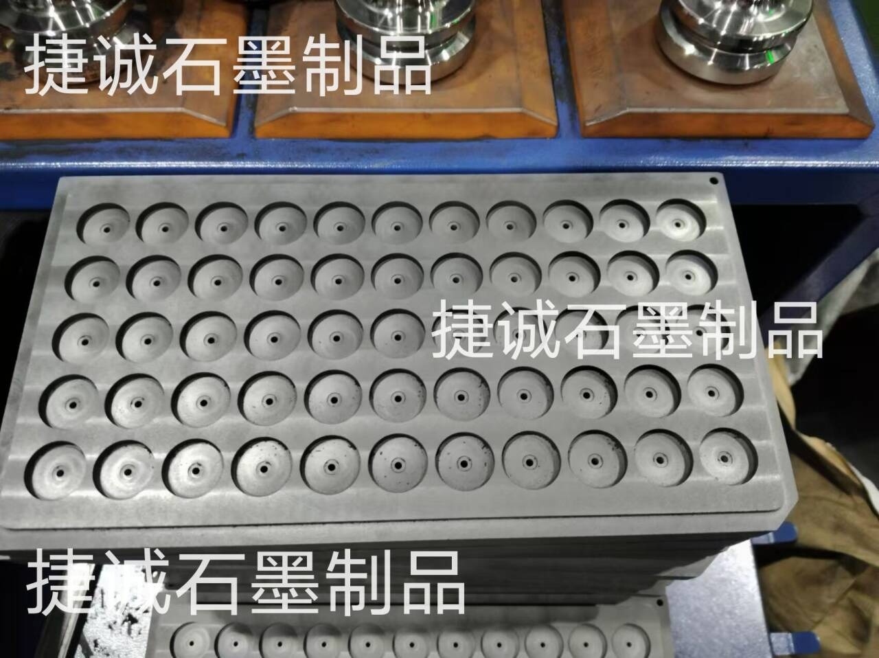 DO35二極管玻璃封裝石墨模具，電子燒結(jié)石墨模具，半導體封裝燒結(jié)石墨模具，電子封裝石墨模具，石墨模具，二極管封裝石墨模具，半導體石墨模具，石墨模具加工，石墨模具生產(chǎn)廠家